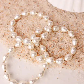 Saylor Pearl Bracelet in Gold