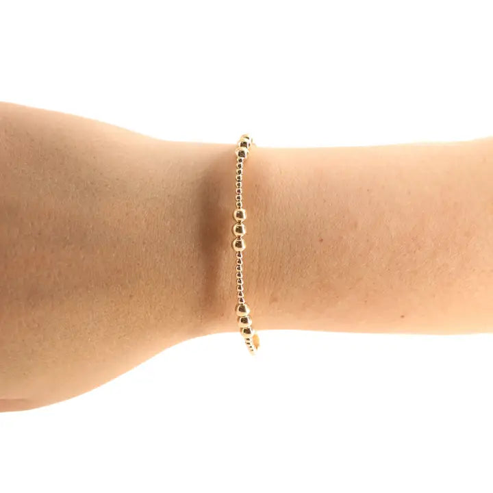 ILY Bracelet in Gold