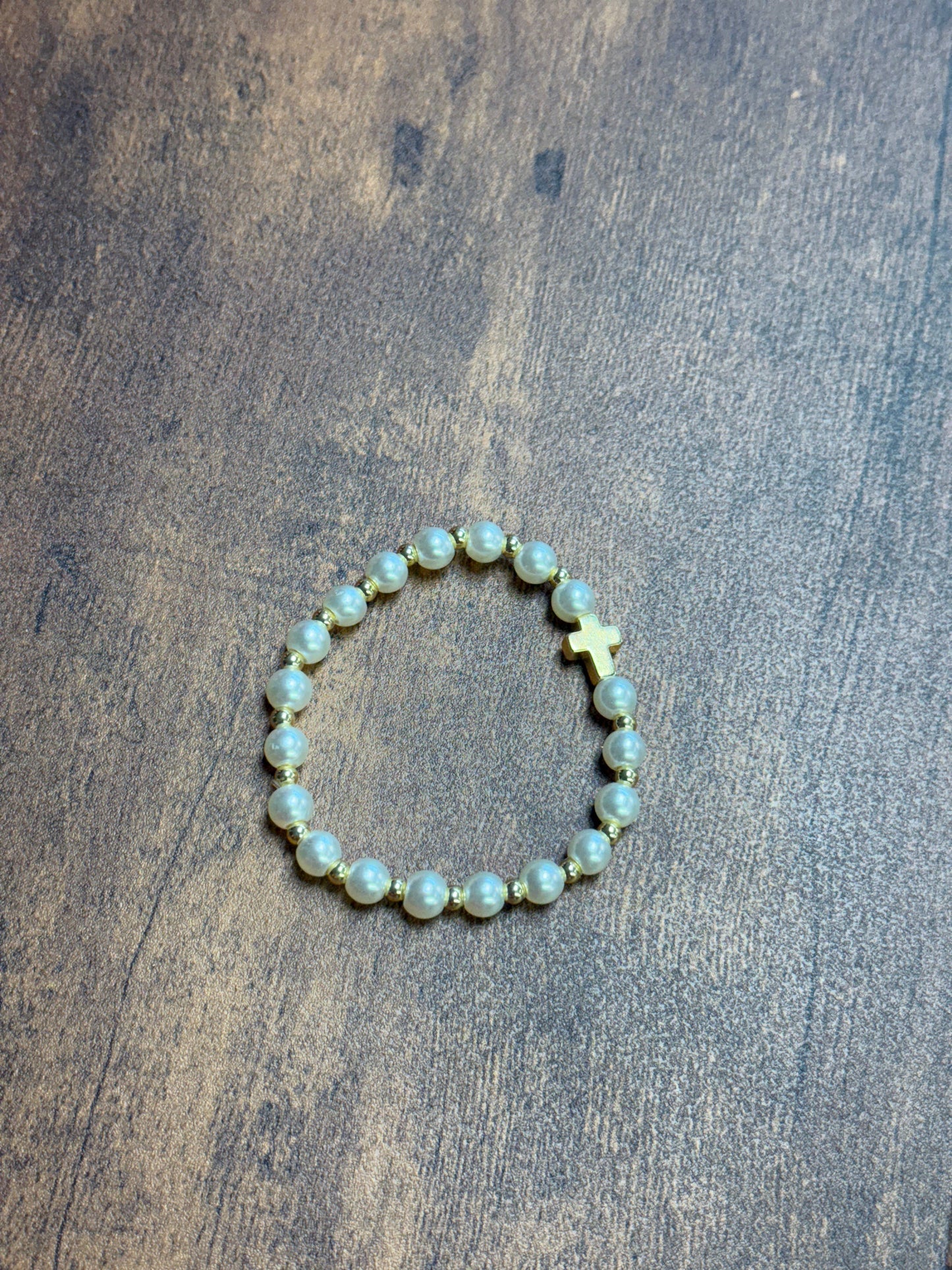 Gold Cross Pearl Beaded Bracelet