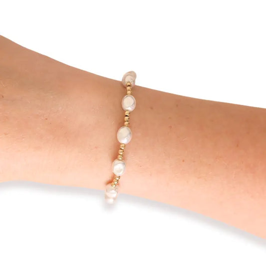 Bri Pearl Bracelet in Gold