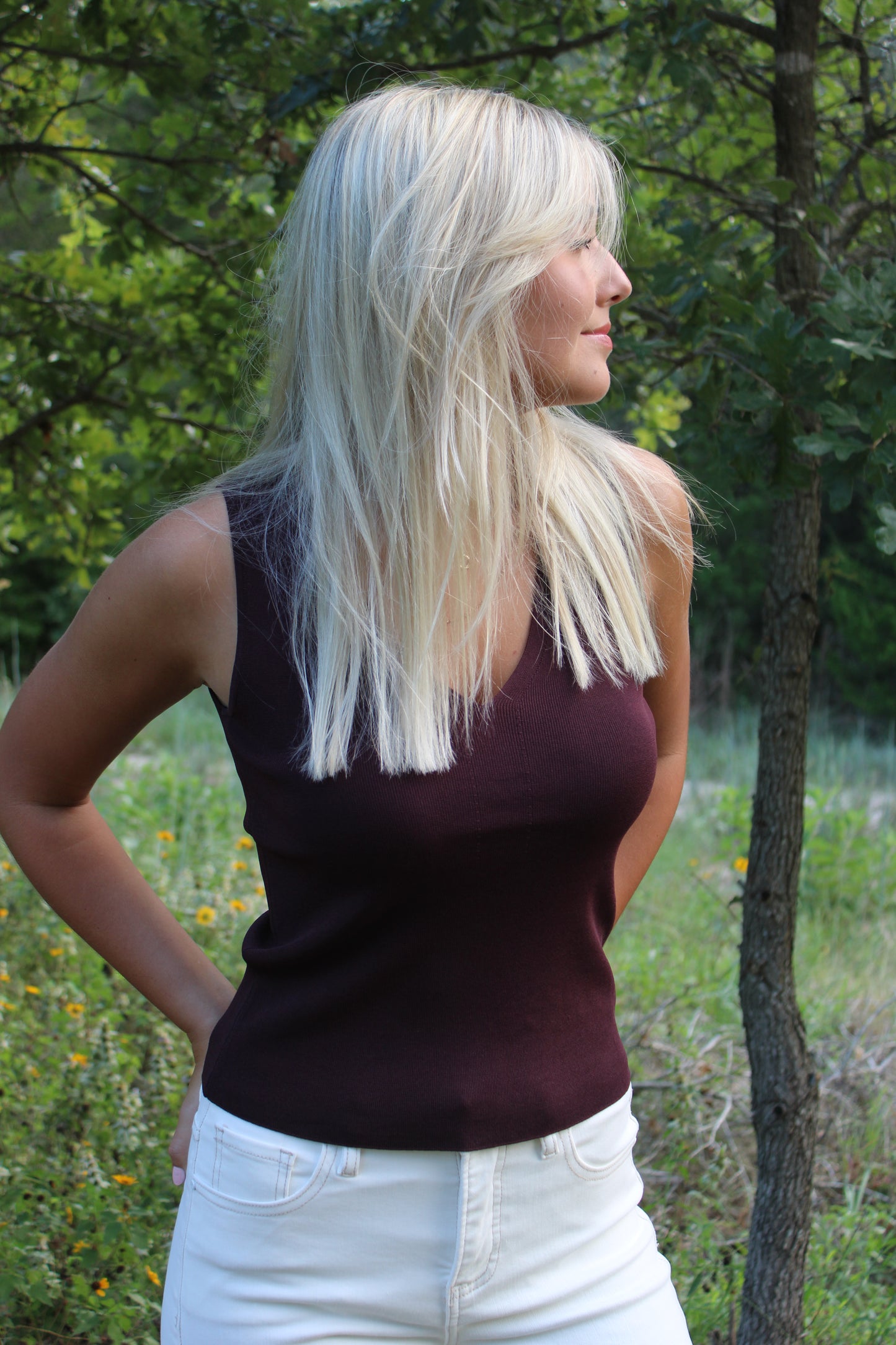 Lucy Sleeveless V-Neck Sweater Top