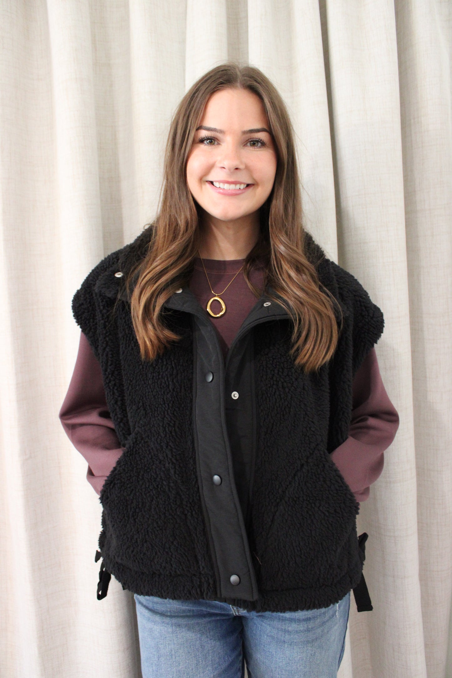 Hadley Sherpa Vest