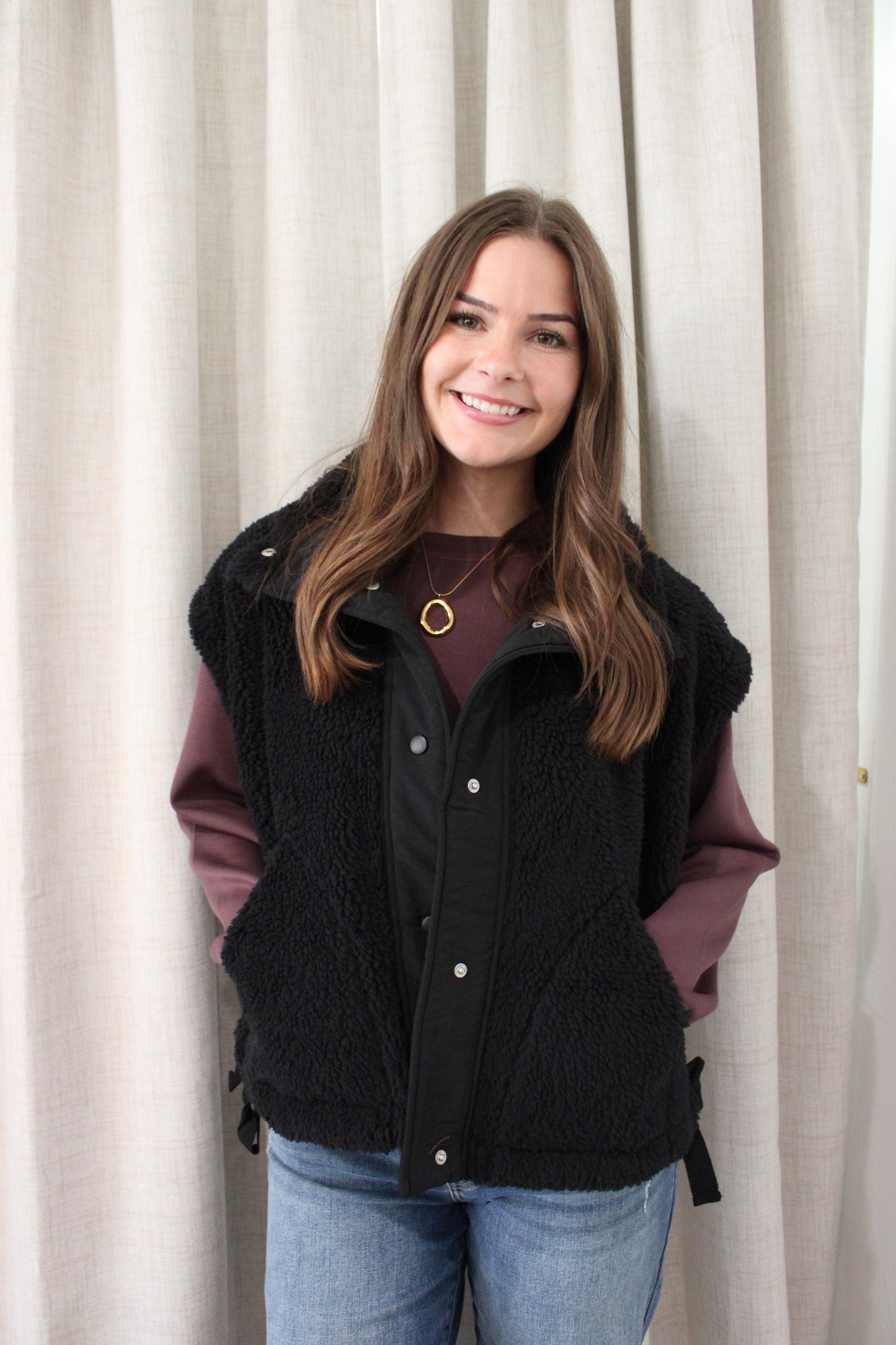 Hadley Sherpa Vest