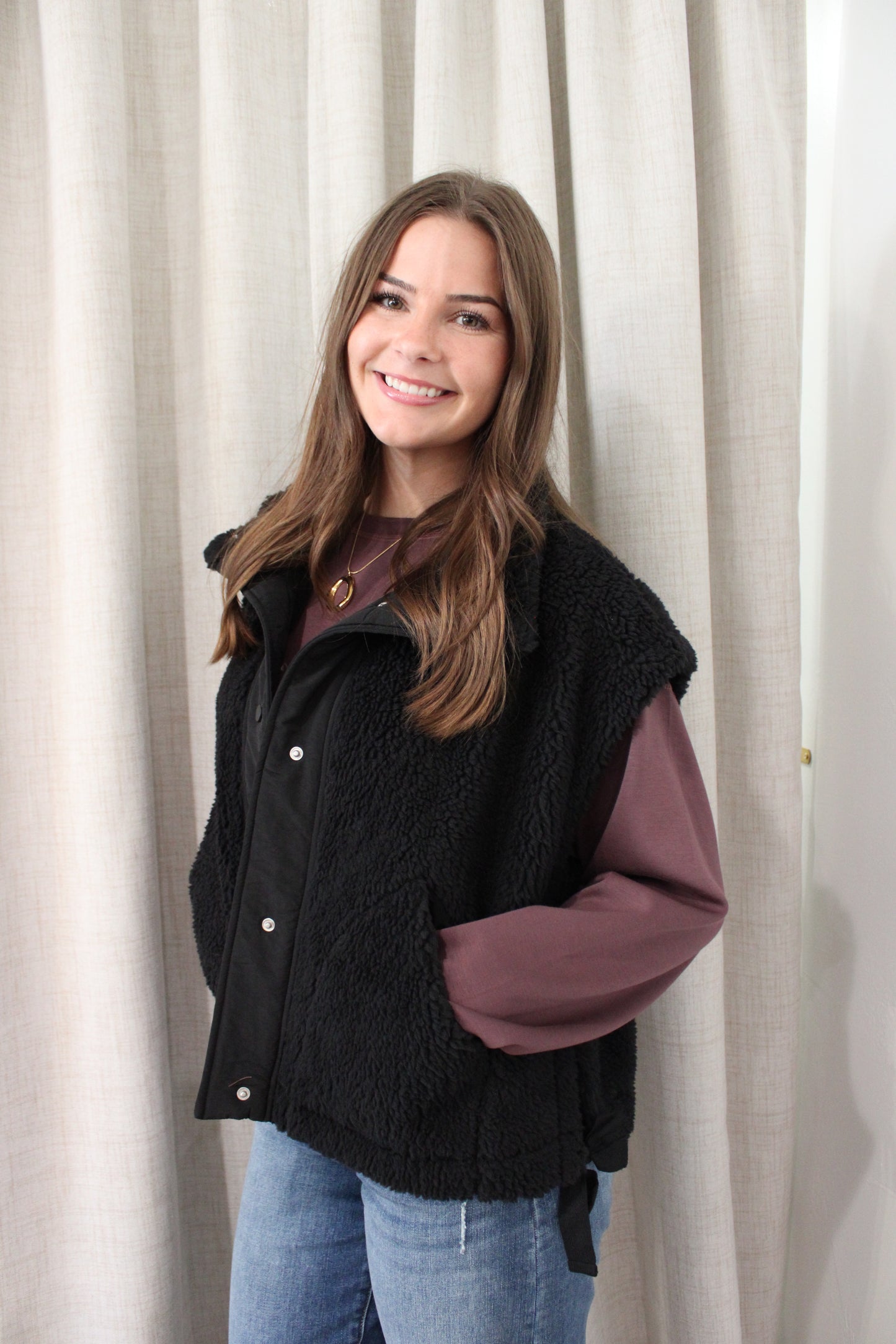 Hadley Sherpa Vest