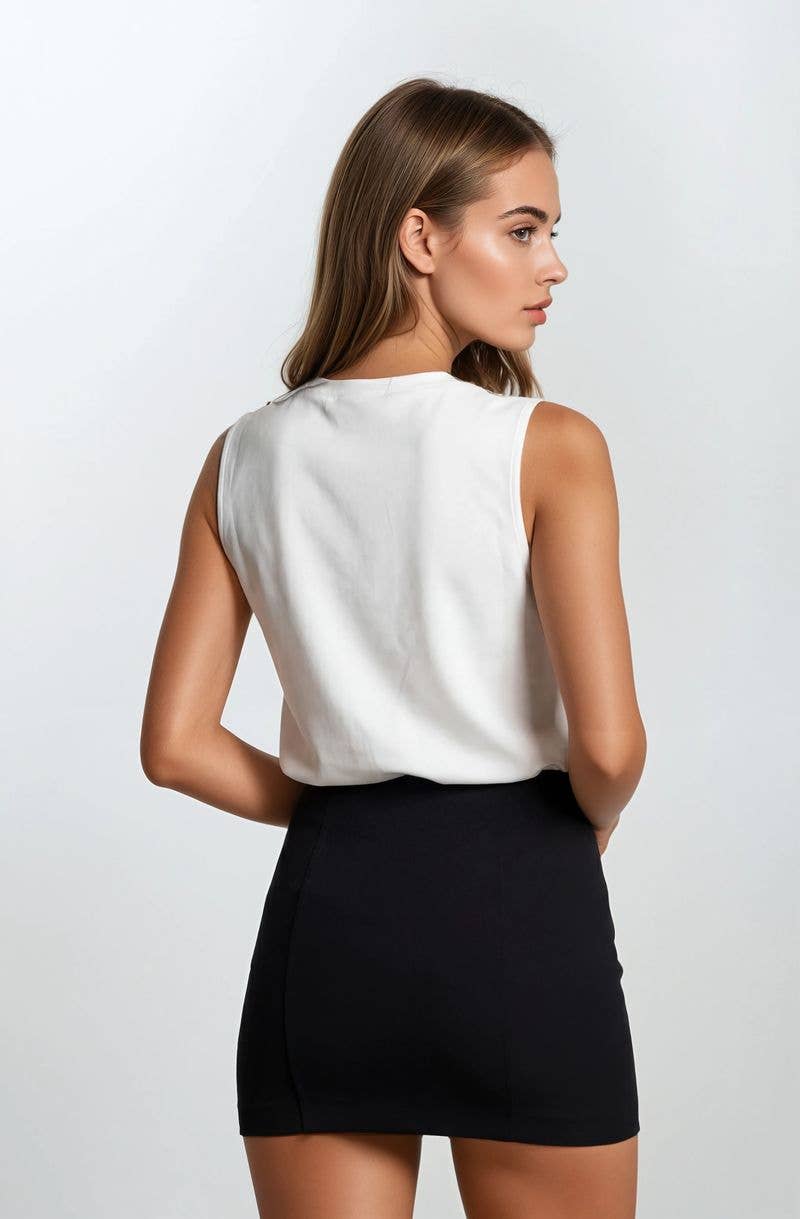 KYLIE SLEEVELESS SWING TOP